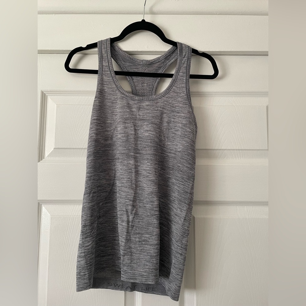 lululemon Gray Swiftly Tank Top. Size 6